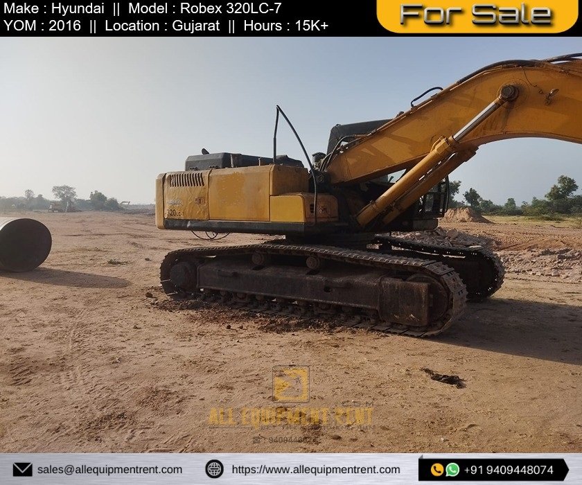 32 Ton Class Used Hyundai Robex R320LC 2016 Available for Sale in Gujarat